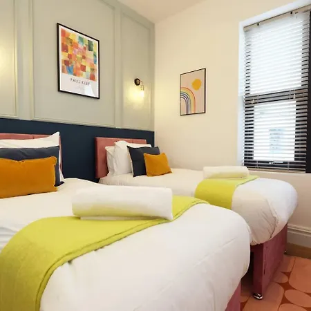 Modern Retreat 2br, Sleeps 6, Smart Tv Bristol