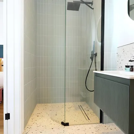 Modern Retreat 2br, Sleeps 6, Smart Tv * 布里斯托